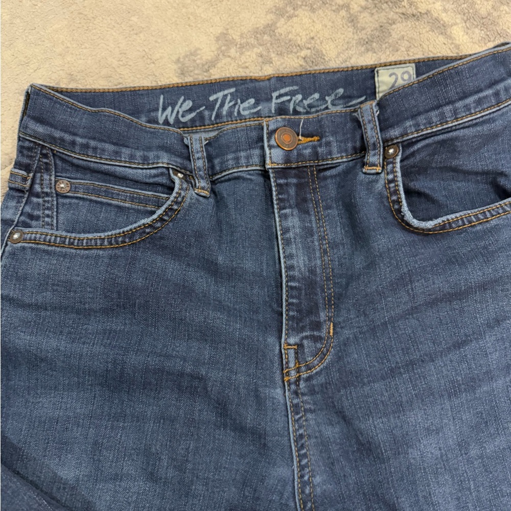 Free People Medium Wash Sunny Skinny Jeans Tulip Hems Distressed size 29 - Picture 7 of 7